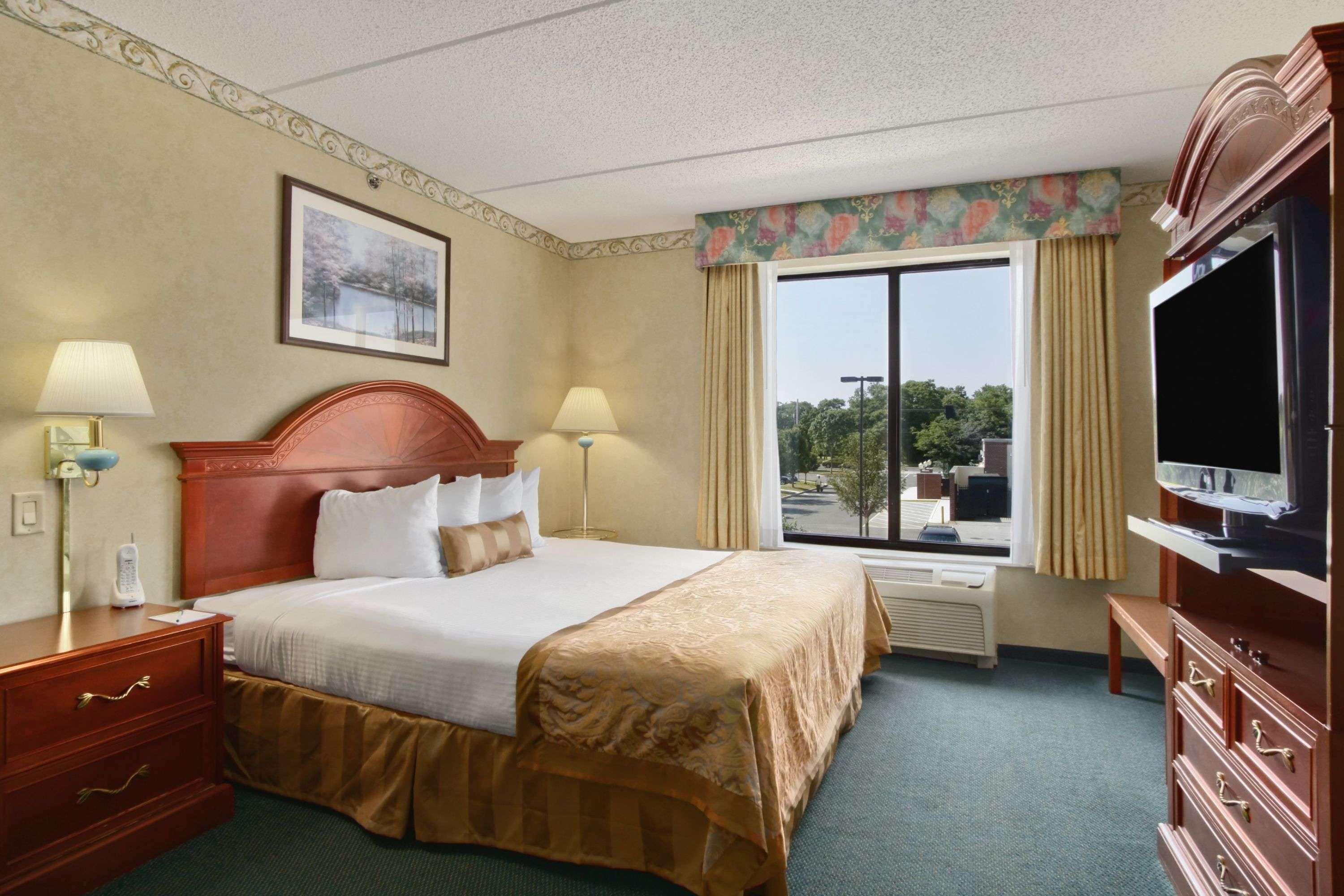วินเกท บาย วินด์แฮม ไวน์แลนด์/มิลล์วีลล์ Hotel ภายนอก รูปภาพ