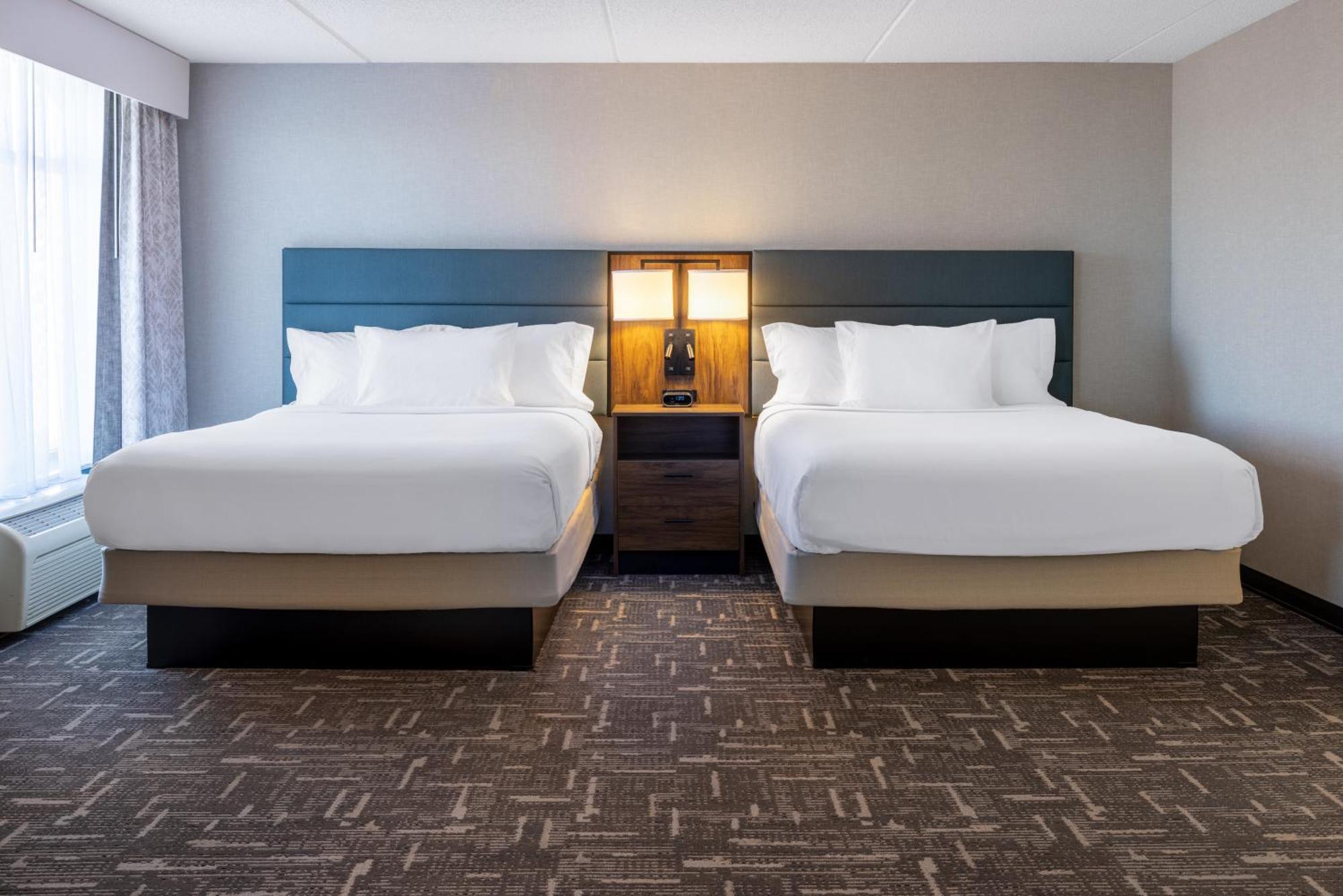 วินเกท บาย วินด์แฮม ไวน์แลนด์/มิลล์วีลล์ Hotel ภายนอก รูปภาพ